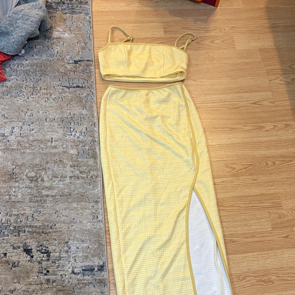 Princess Polly Other - Princess Polly Yellow Two-Piece Set